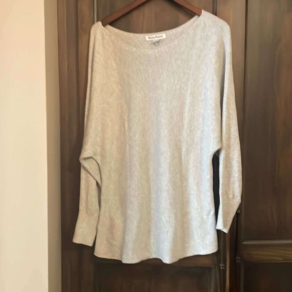 Women’s sweater